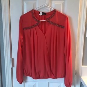 Coral embellished keyhole blouse. Sz medium